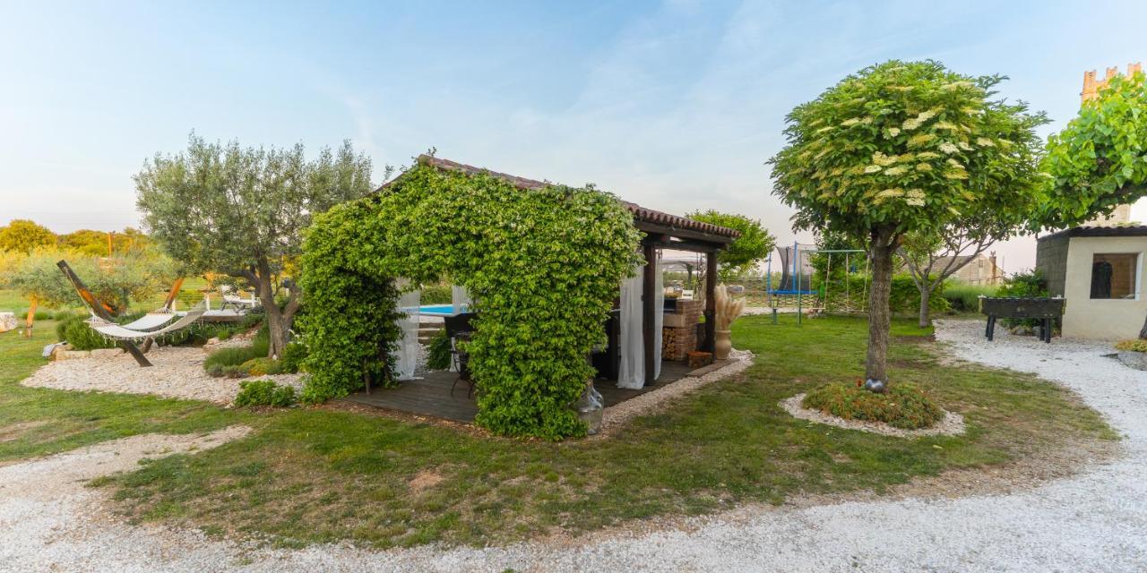 Lavanda Apartments & Room Sveti Lovreč Pazenatički Exterior foto