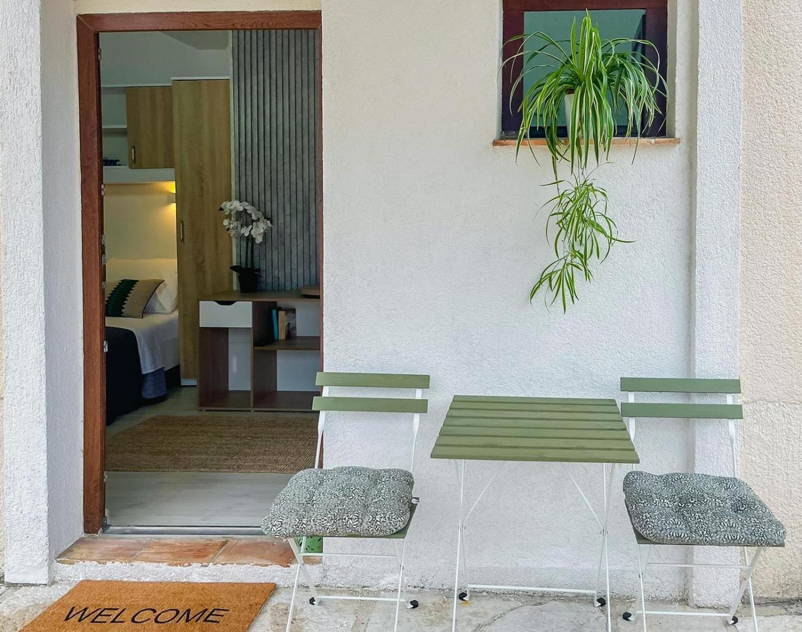 Lavanda Apartments & Room Sveti Lovreč Pazenatički Exterior foto
